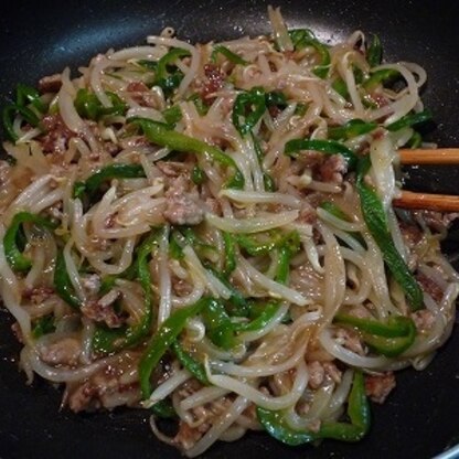 生姜以外の材料はすべて揃っていたので作ってみました。
確かにご飯にのせると美味しいですね。
家庭菜園で生姜が採れたらまたやってみます。